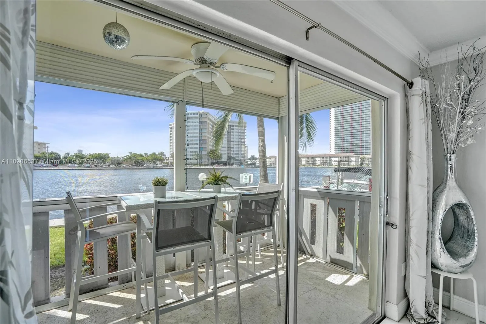 1889 S Ocean Dr, #114