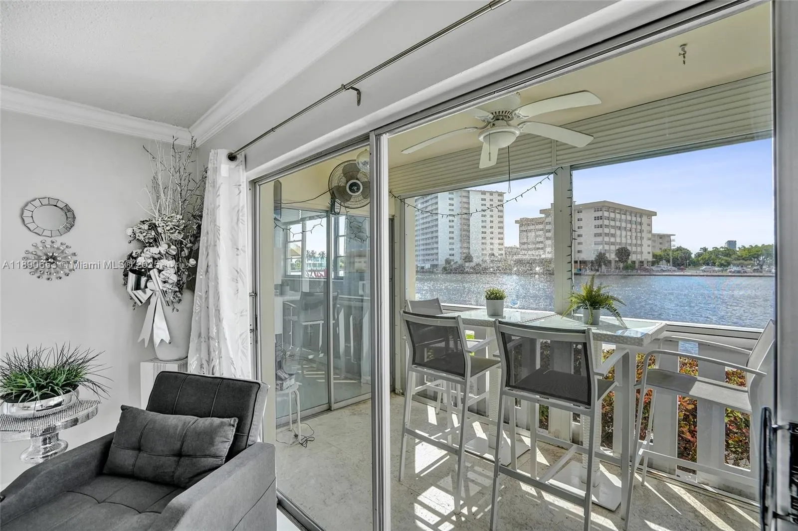 1889 S Ocean Dr, #114