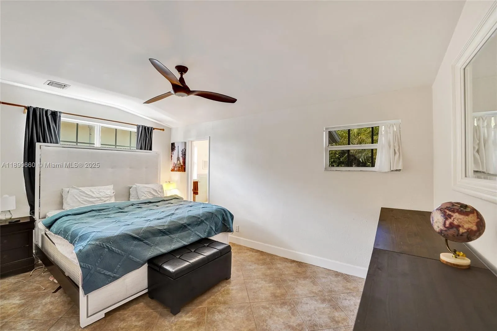 2624 Nassau Ln