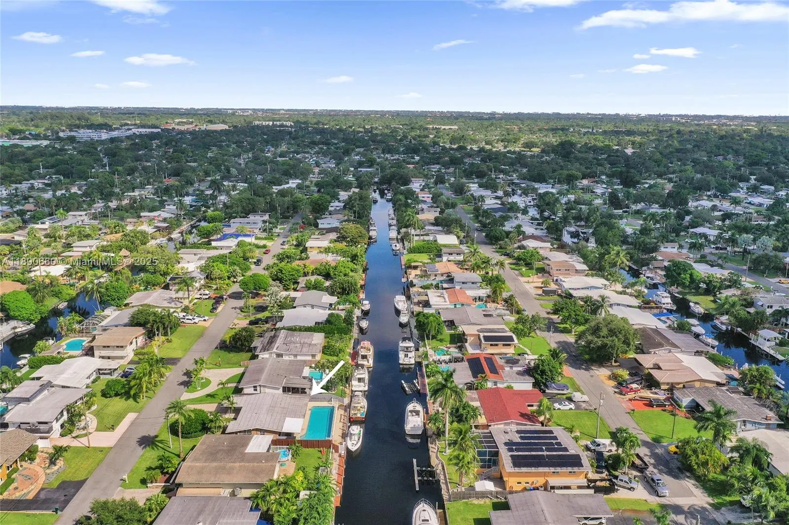 2624 Nassau Ln