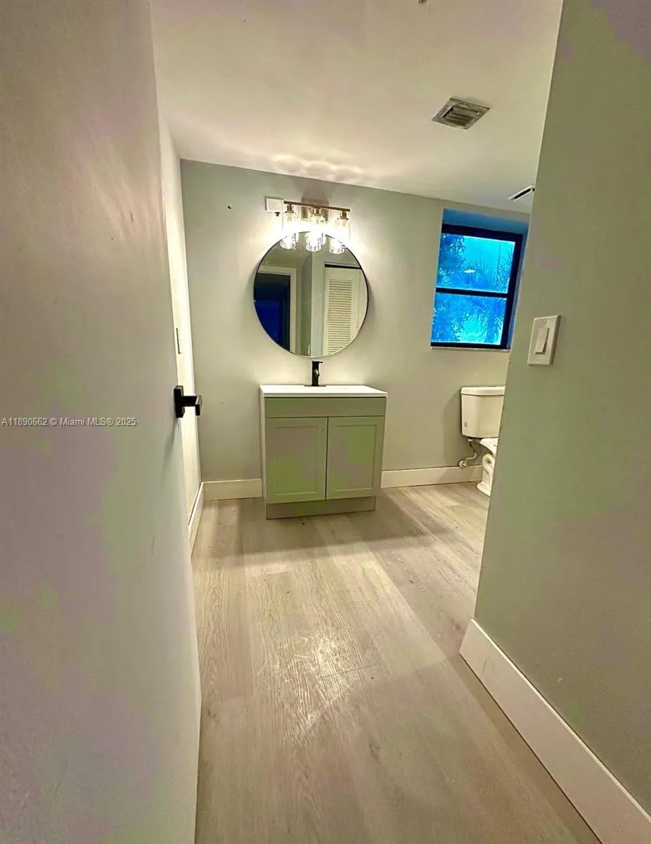 20840 San Simeon Way, #305