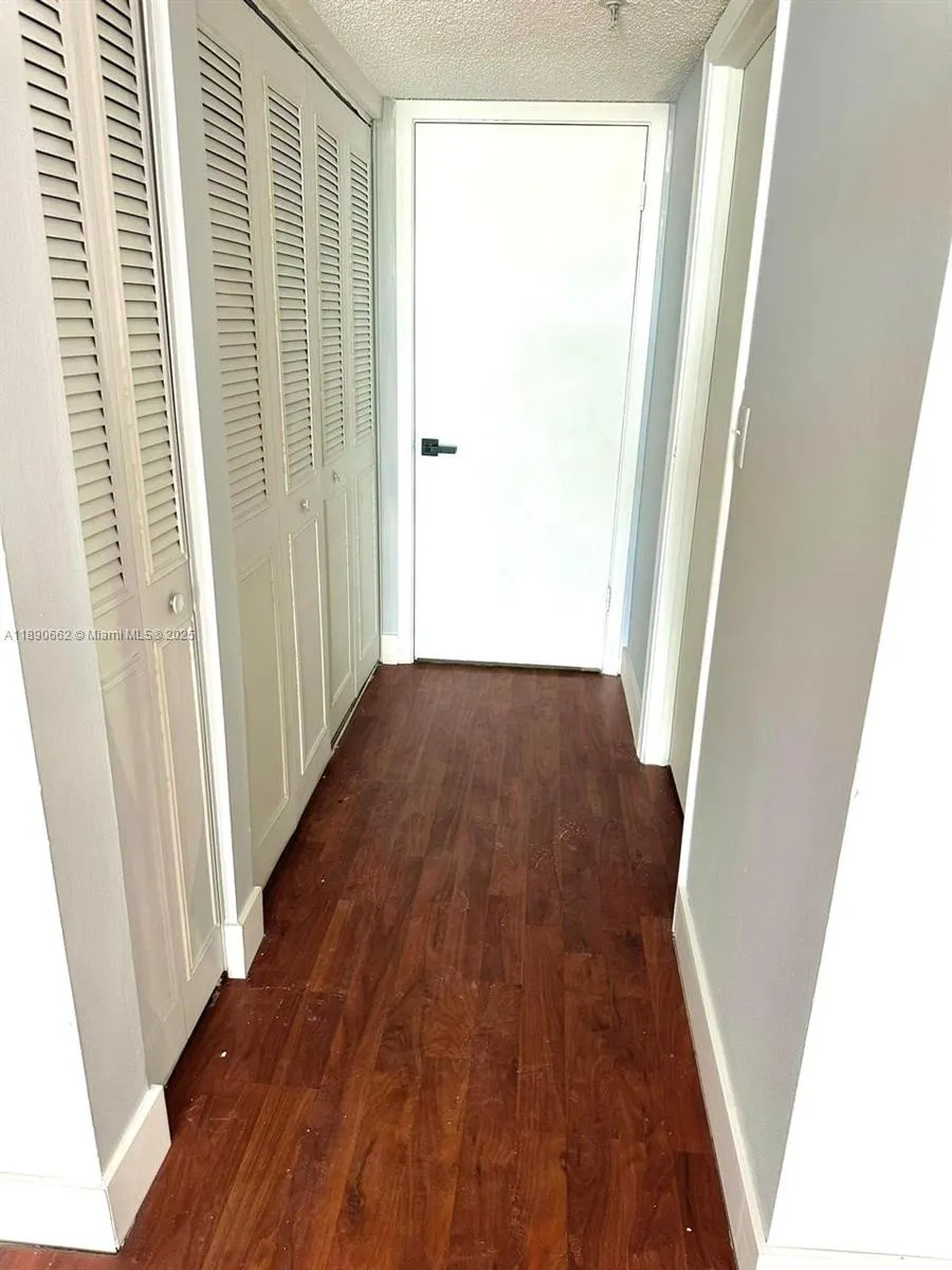 20840 San Simeon Way, #305