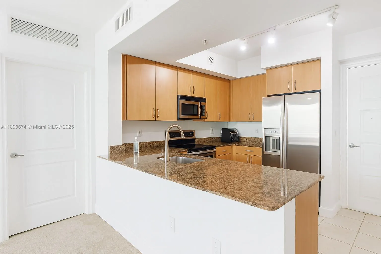 1830 Radius Dr, #308