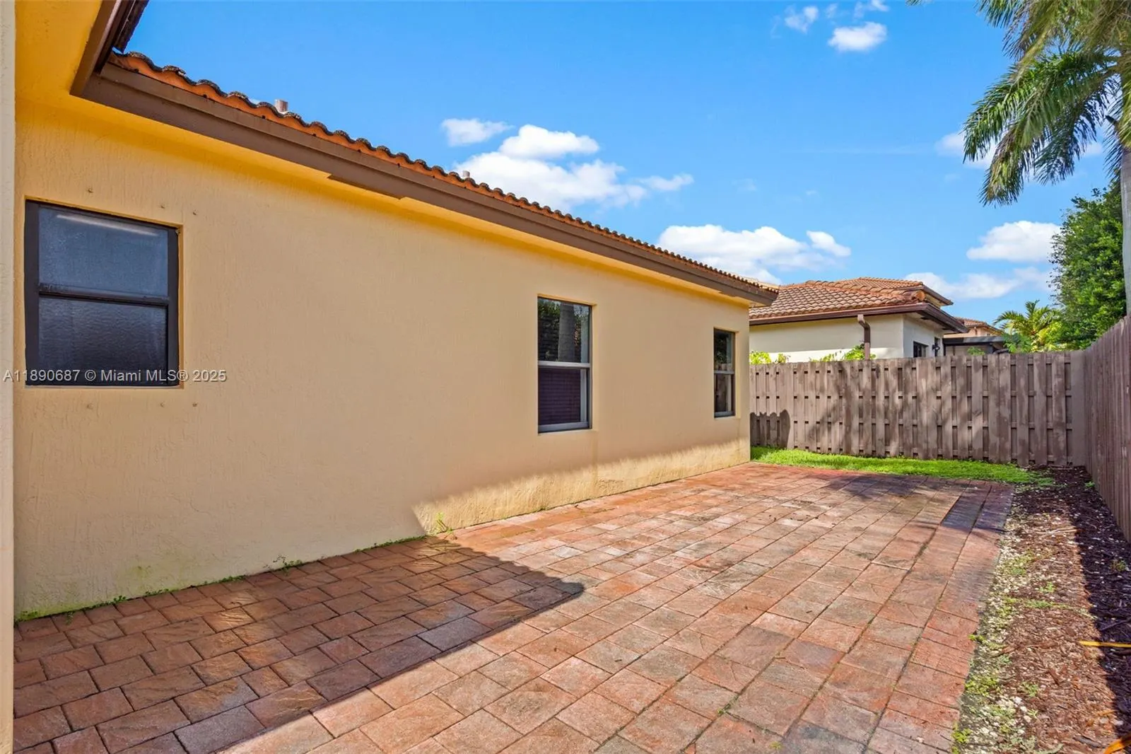 149 SE 36th Pl
