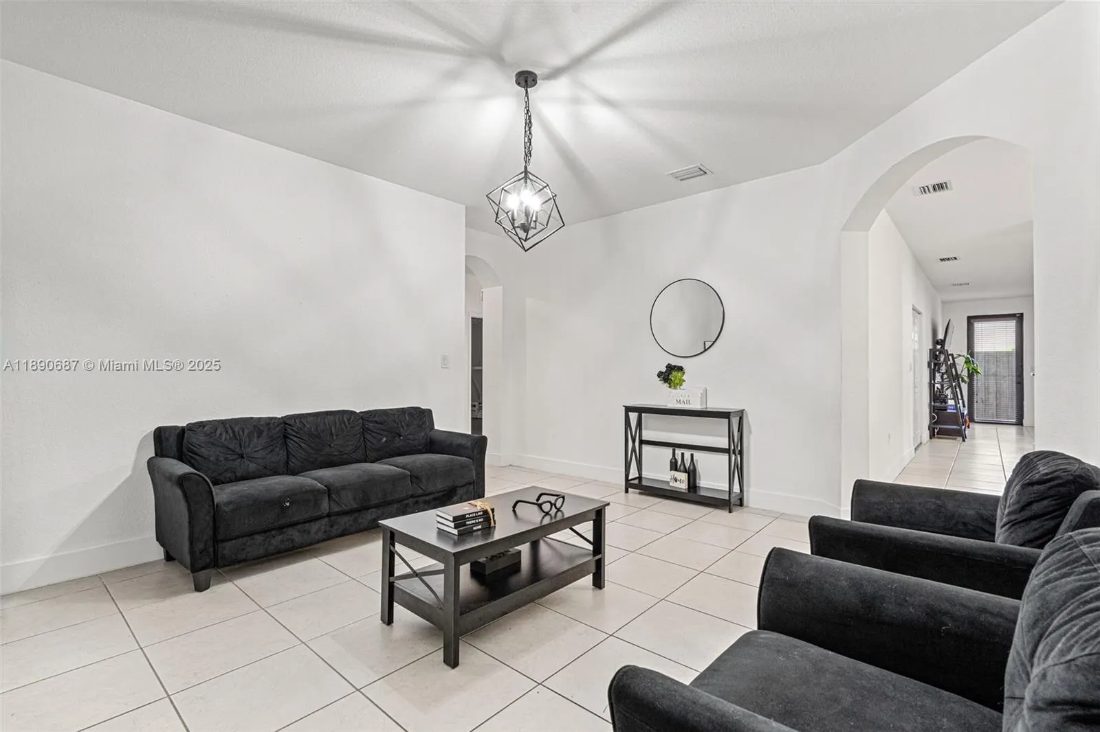 149 SE 36th Pl