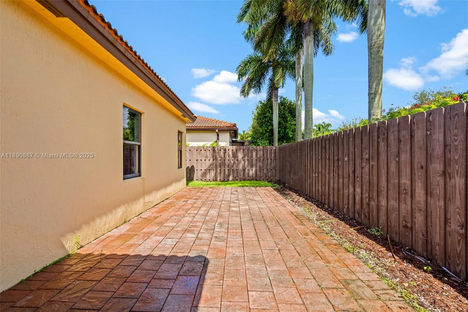 149 SE 36th Pl