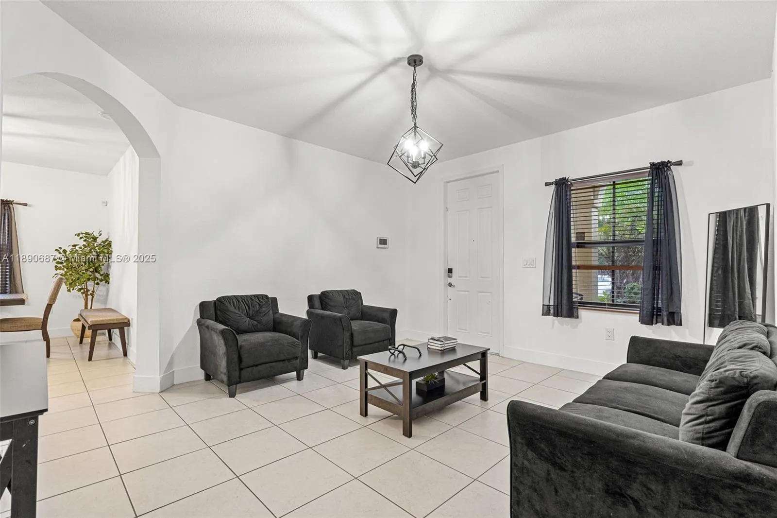 149 SE 36th Pl