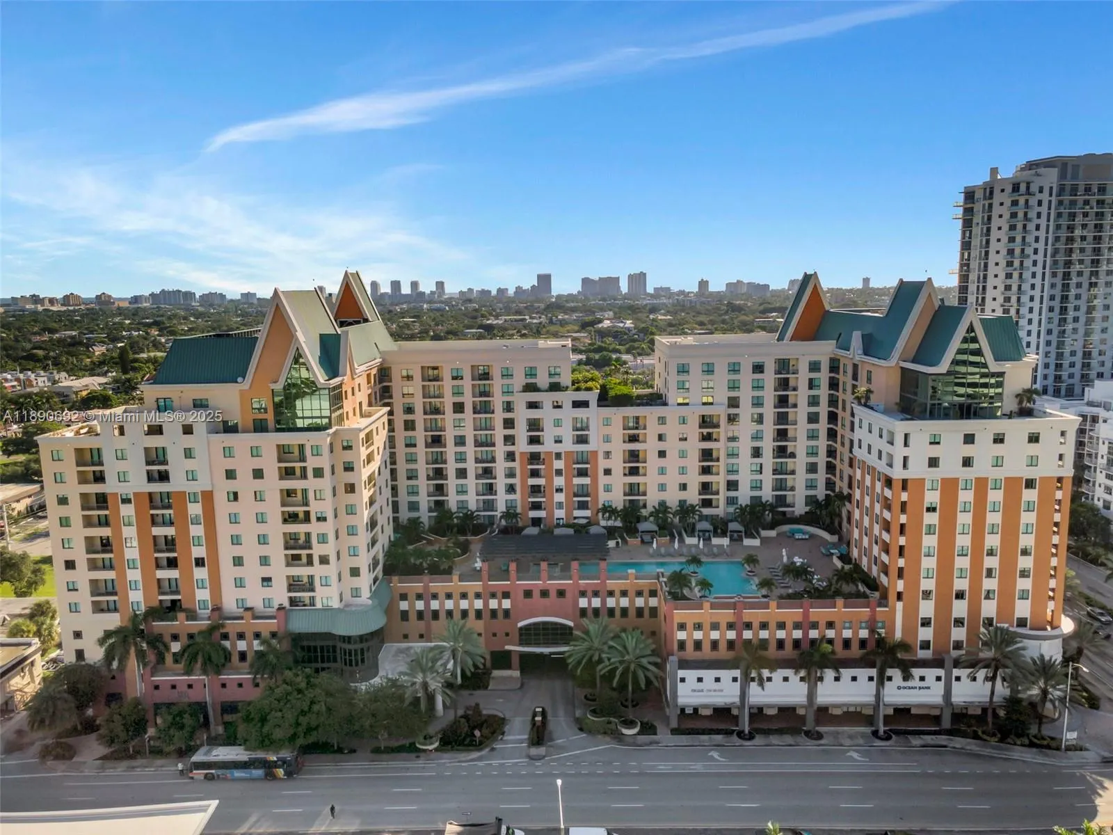 110 N Federal Hwy, #909