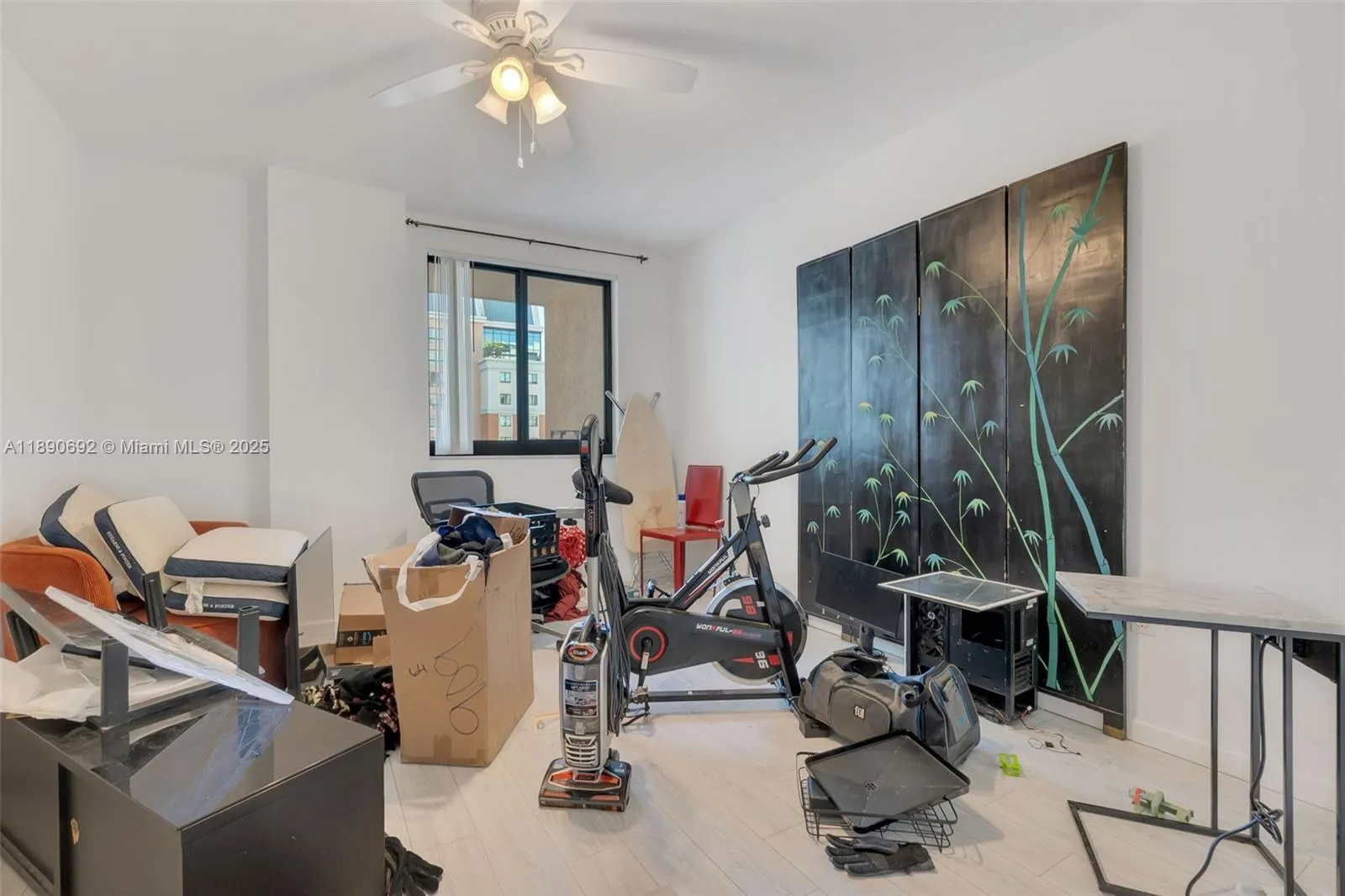 110 N Federal Hwy, #909