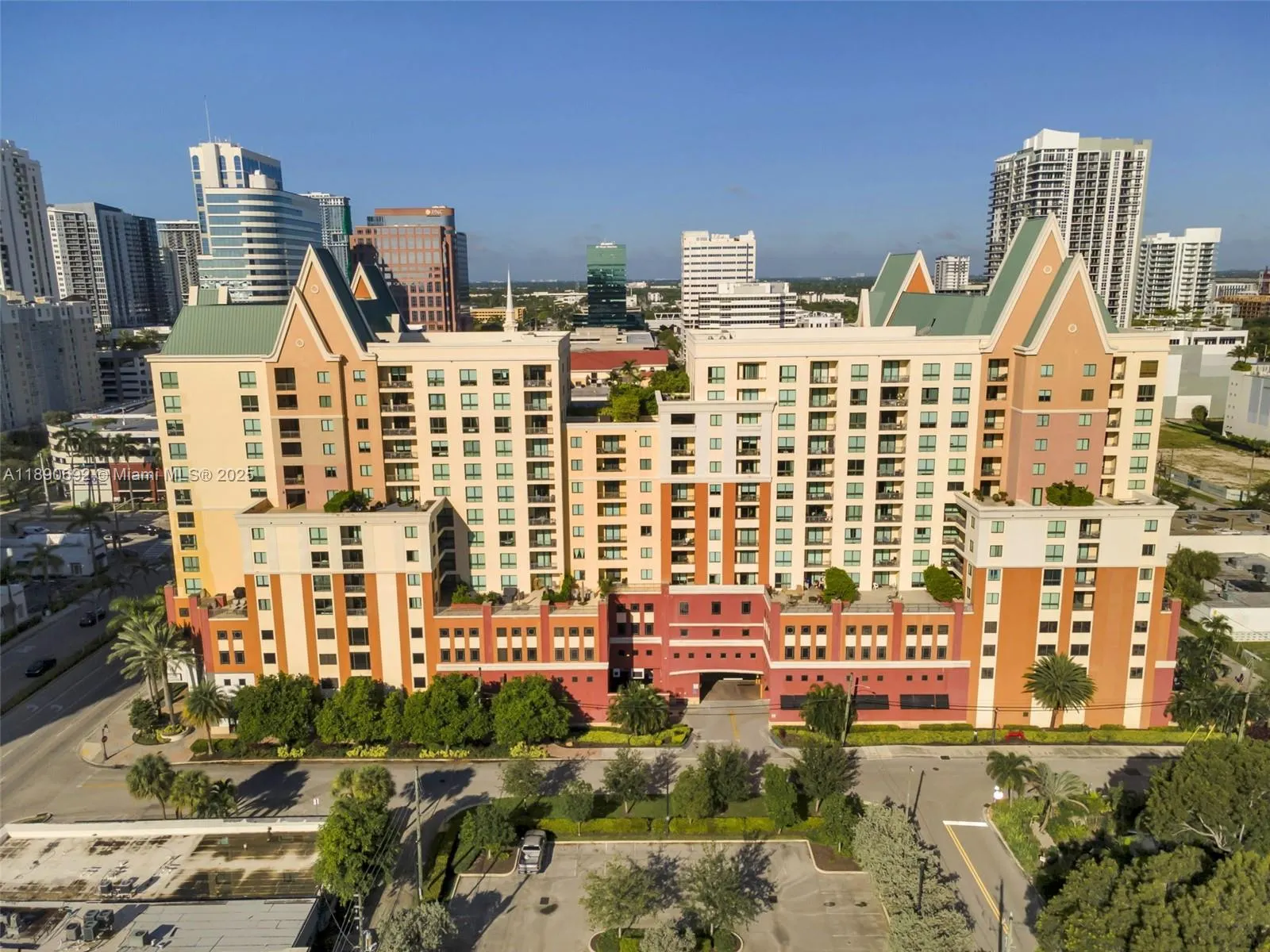 110 N Federal Hwy, #909