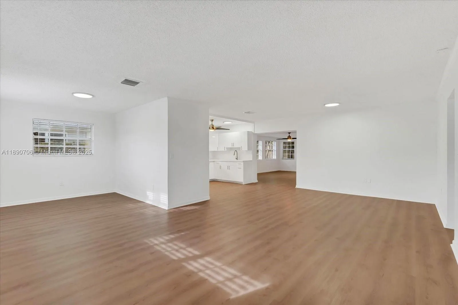 4090 SW 69th Ave