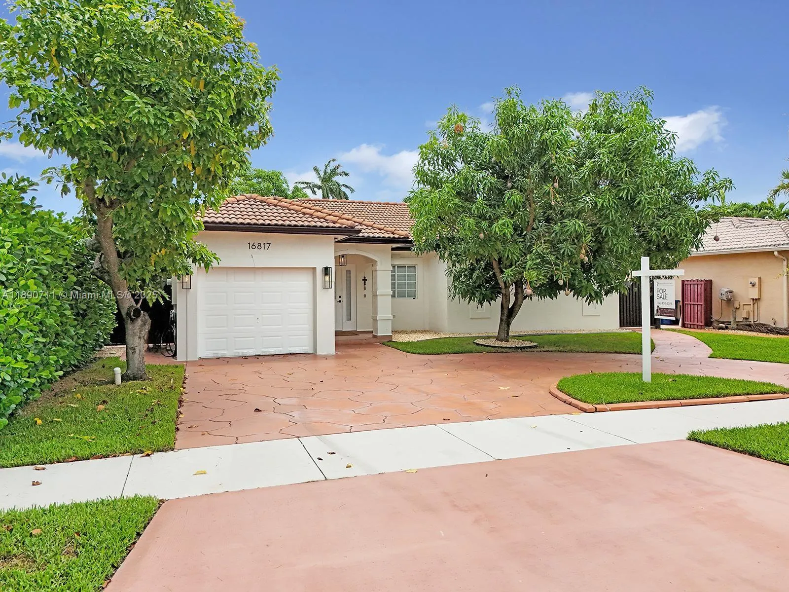 16817 NW 91st Ct