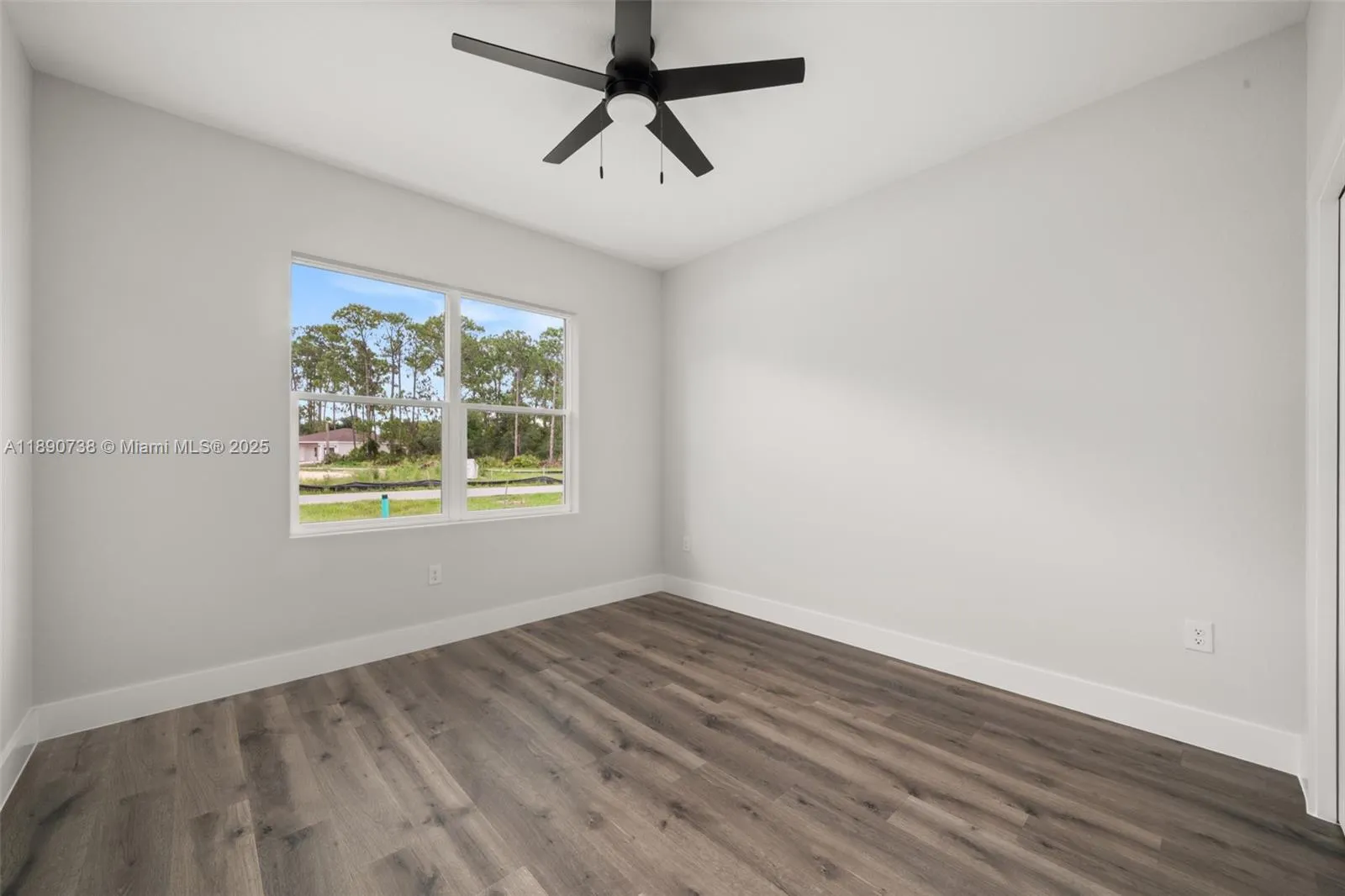 416 Lark Terrace