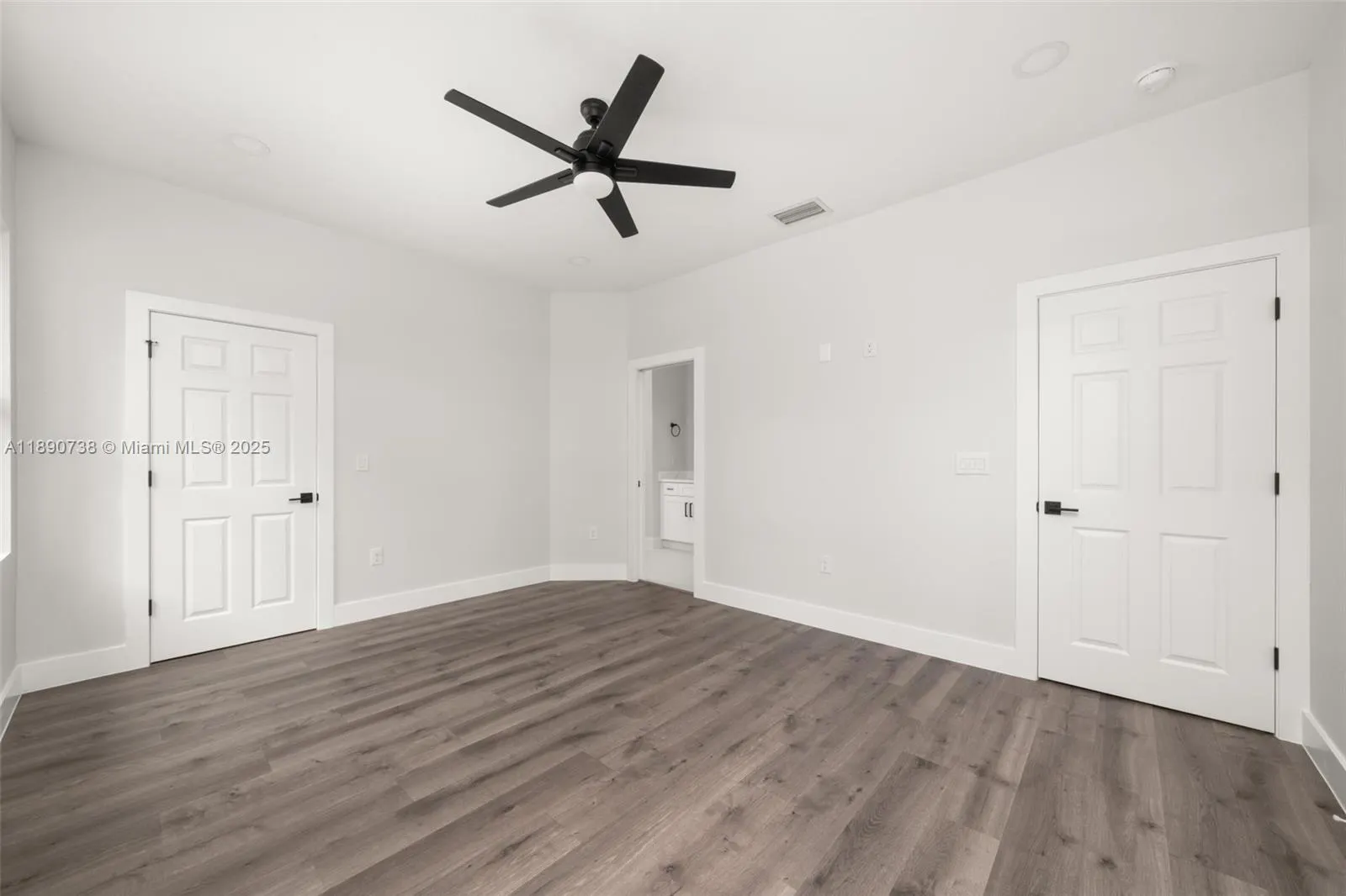 416 Lark Terrace