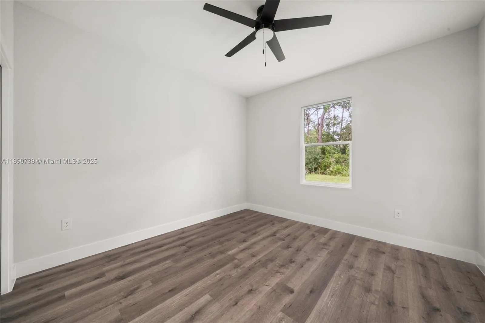 416 Lark Terrace