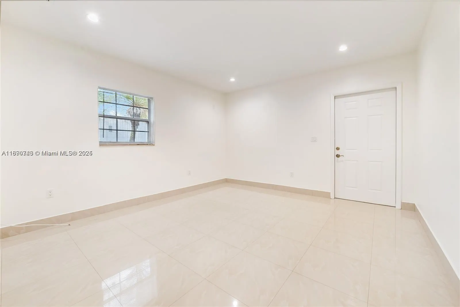 11480 SW 42nd Ter, #2