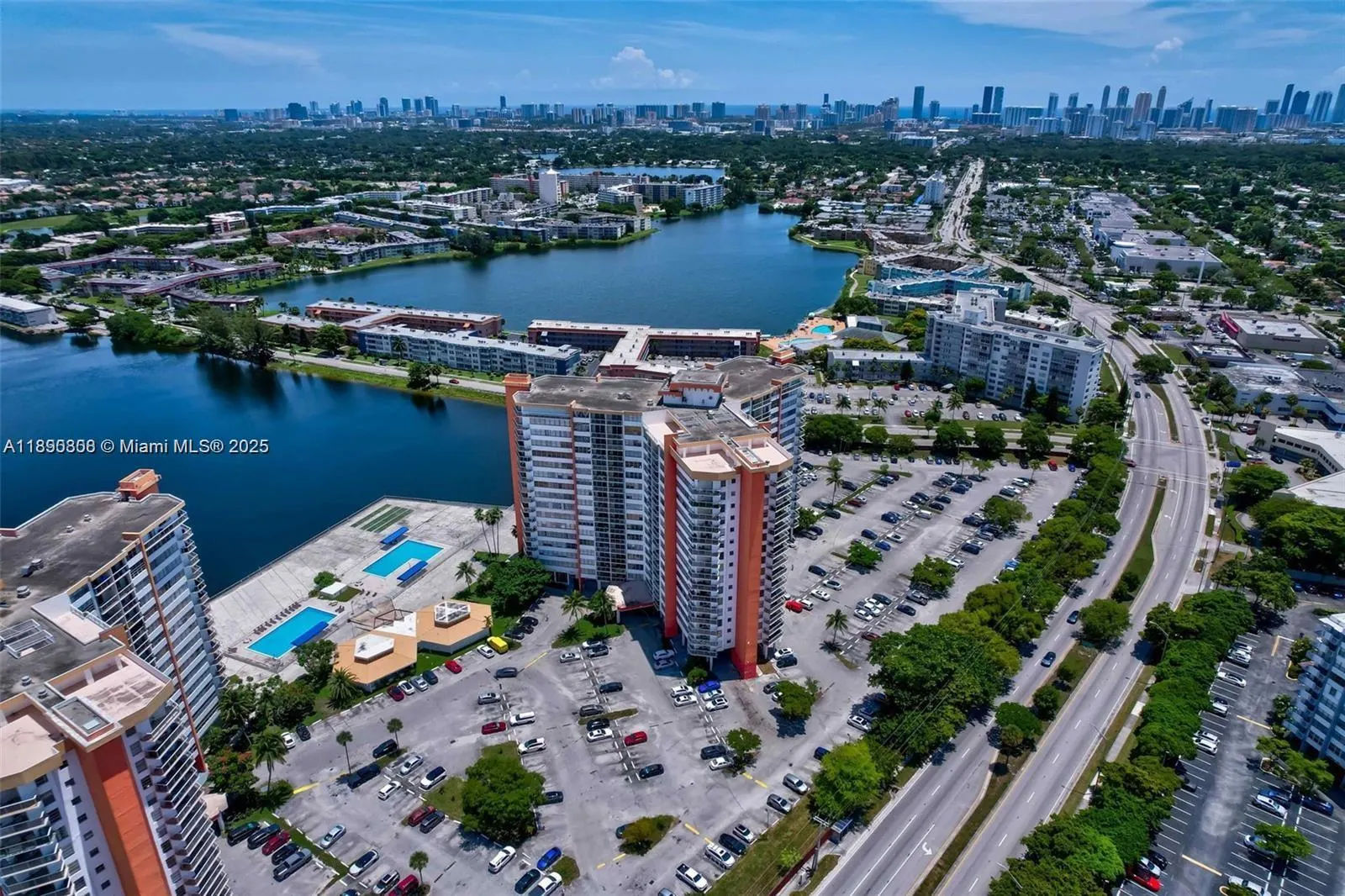 1351 NE Miami Gardens Dr, #202E