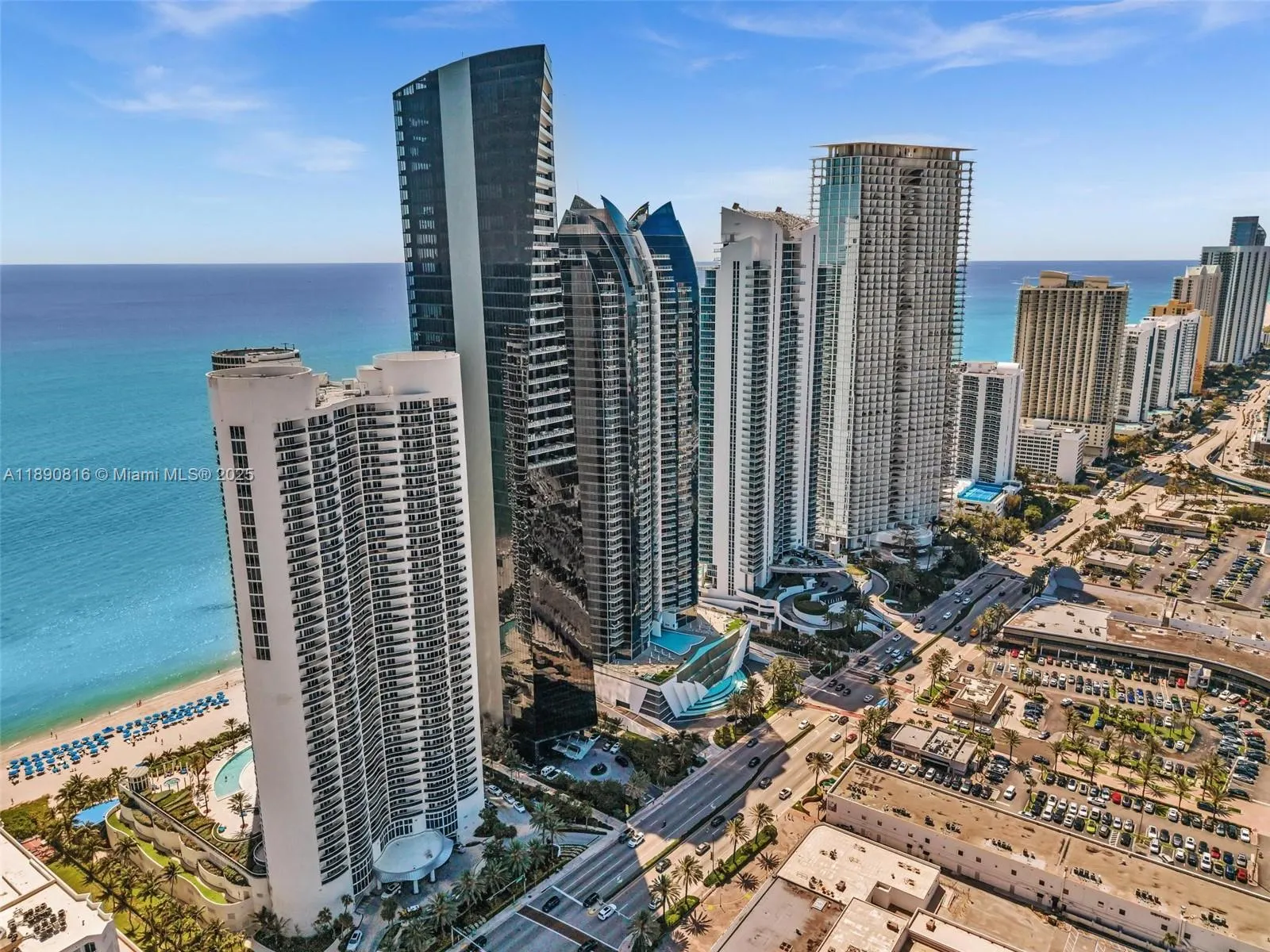 17201 Collins Ave, #1107