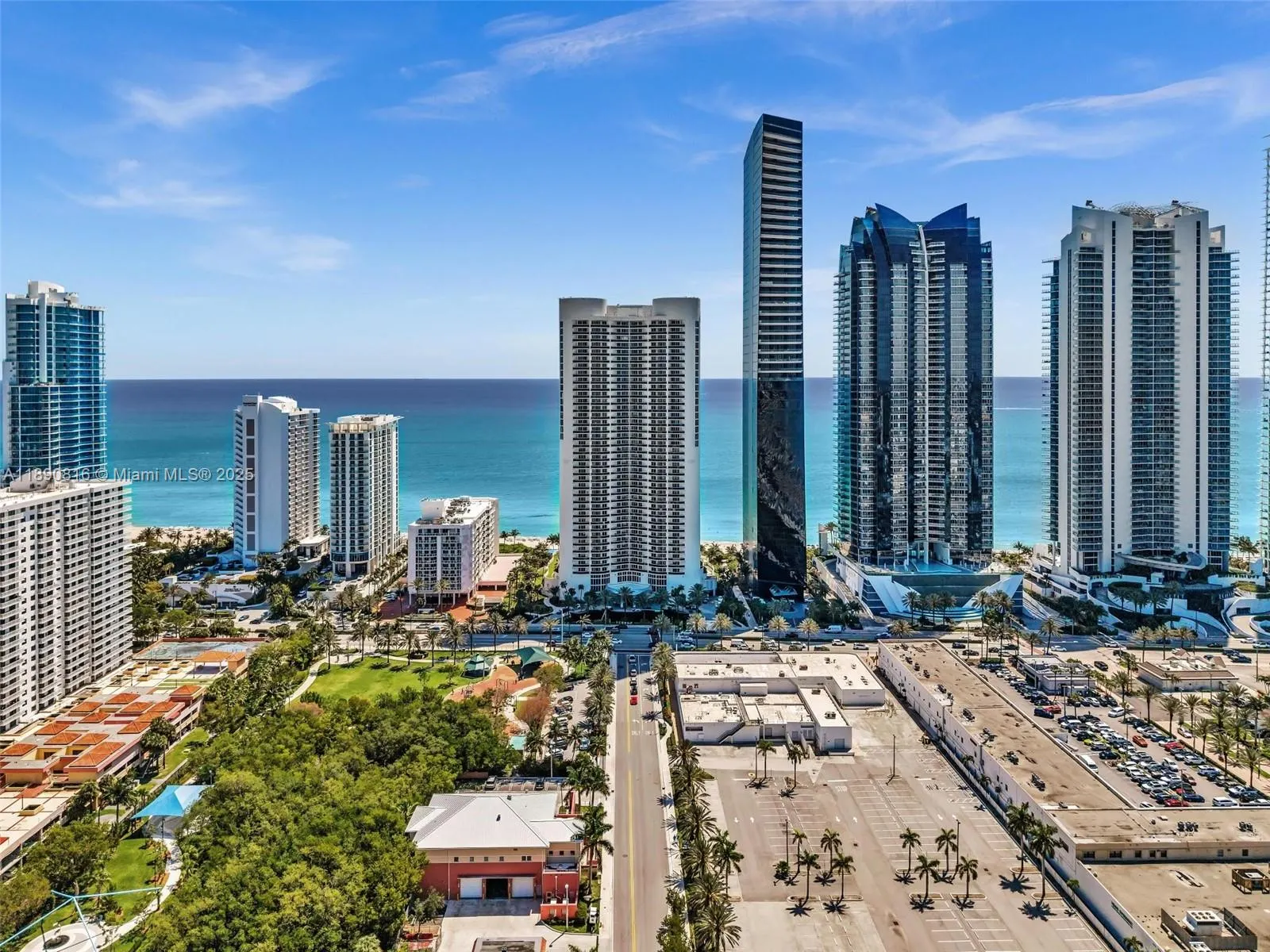17201 Collins Ave, #1107