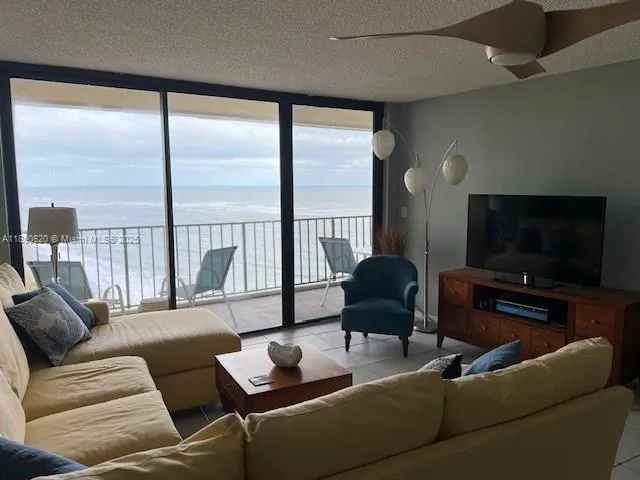 100 Ocean Trail Way, #1402