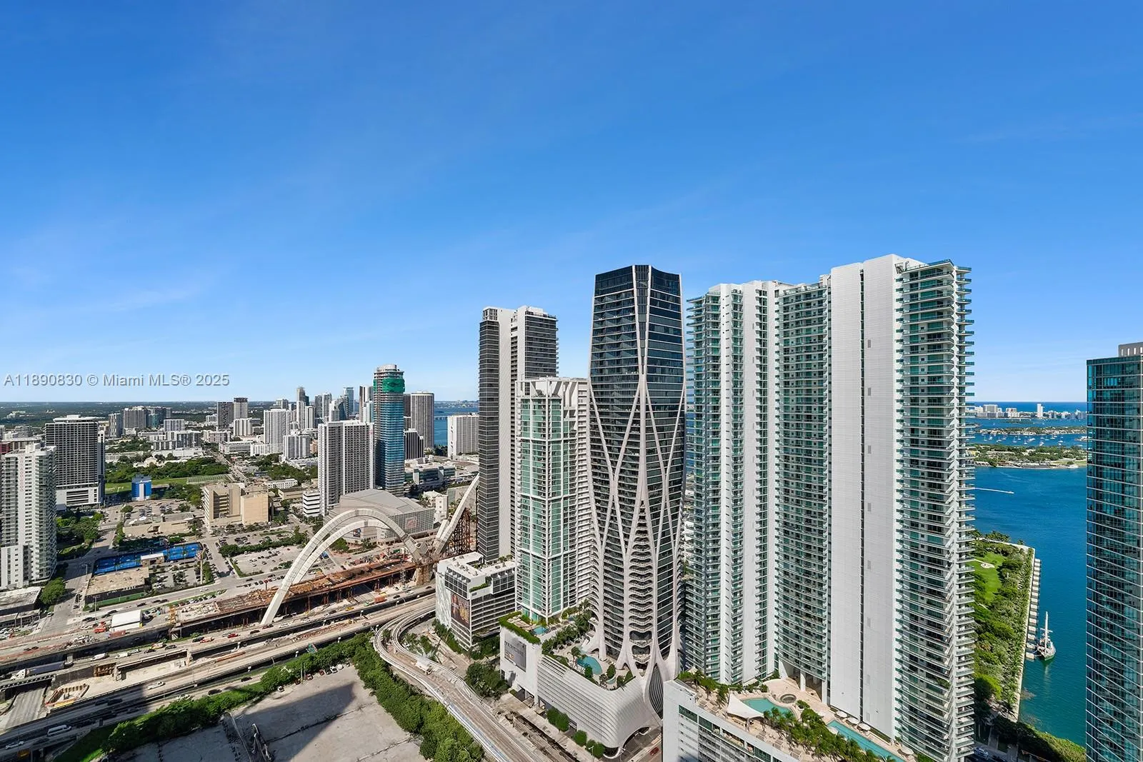 851 NE 1st Ave, #4401/4402