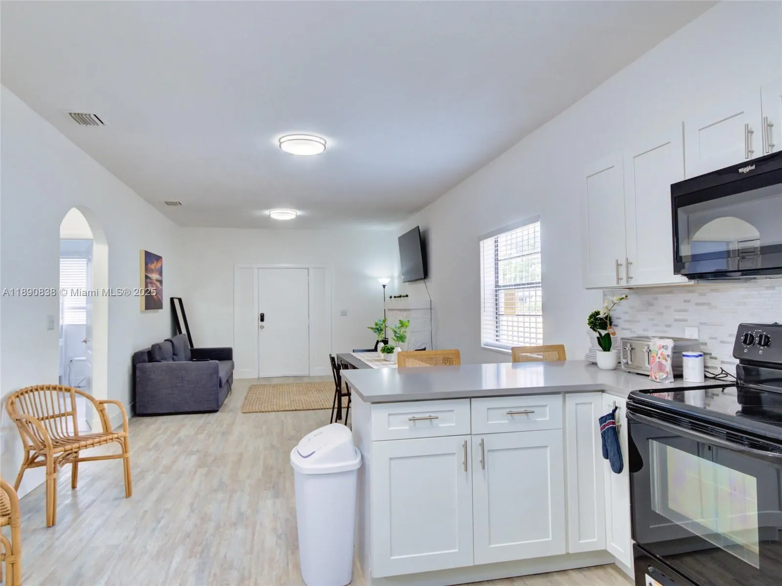 1845 NW 55th St
