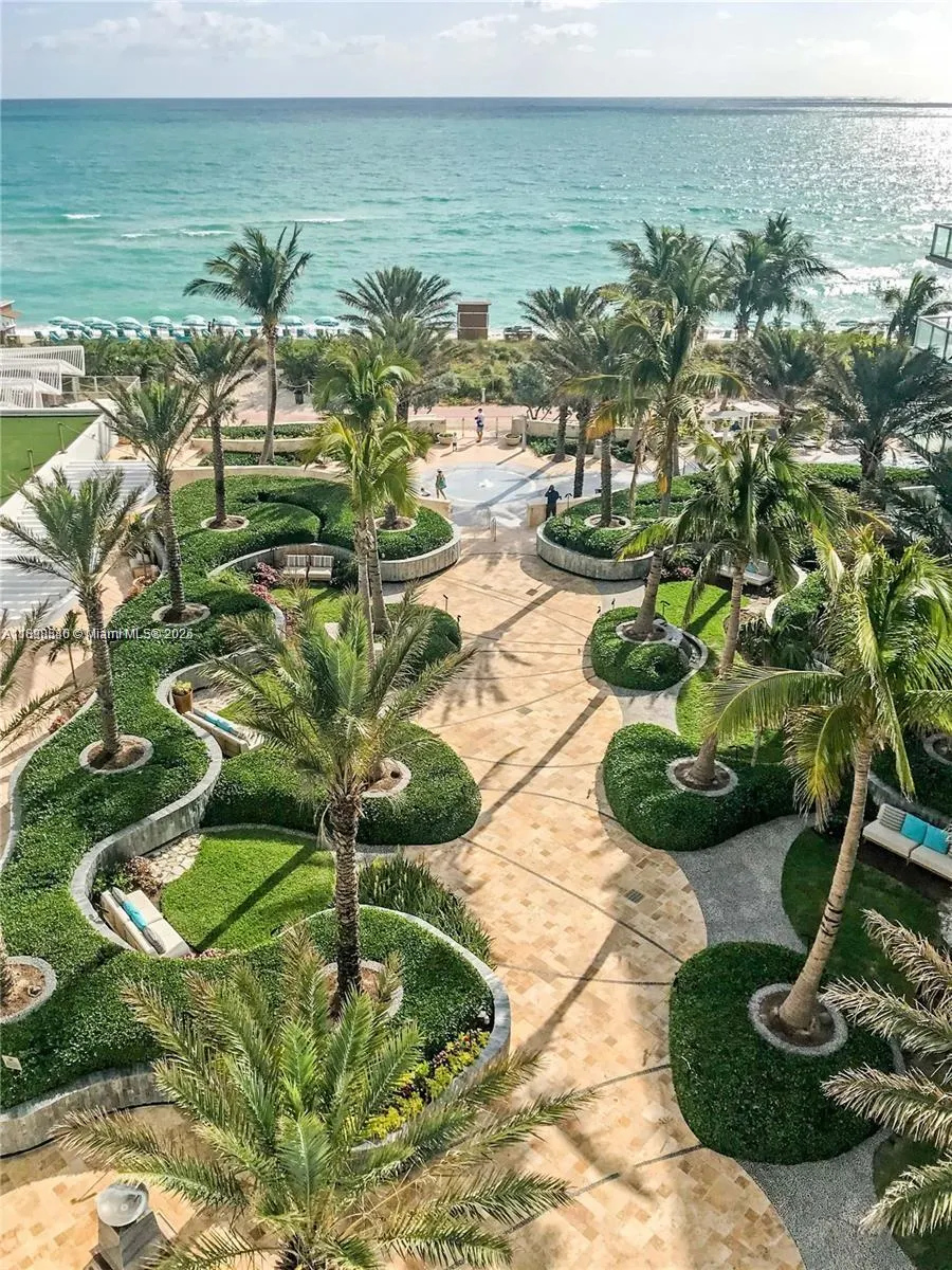 6899 Collins Ave, #1709