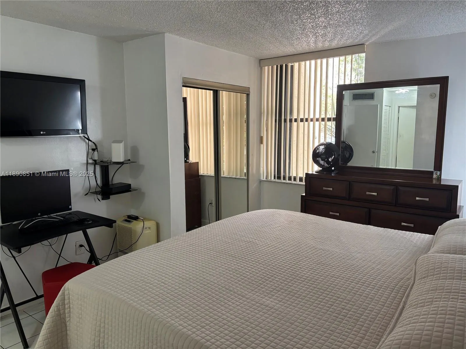 14501 N Kendall Dr, #207H