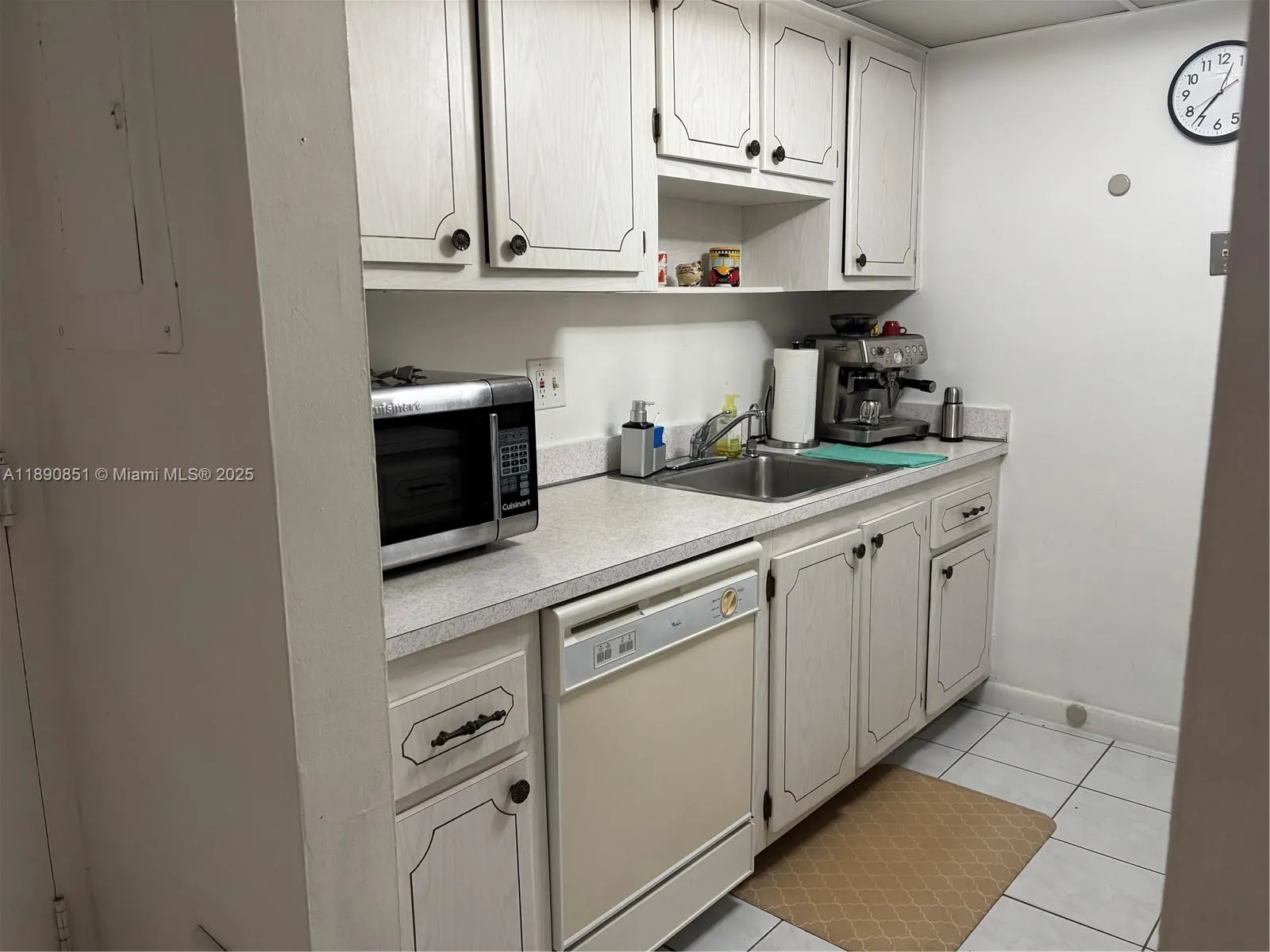 14501 N Kendall Dr, #207H