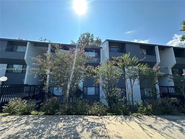 2816 SW 14TH DR, #2816