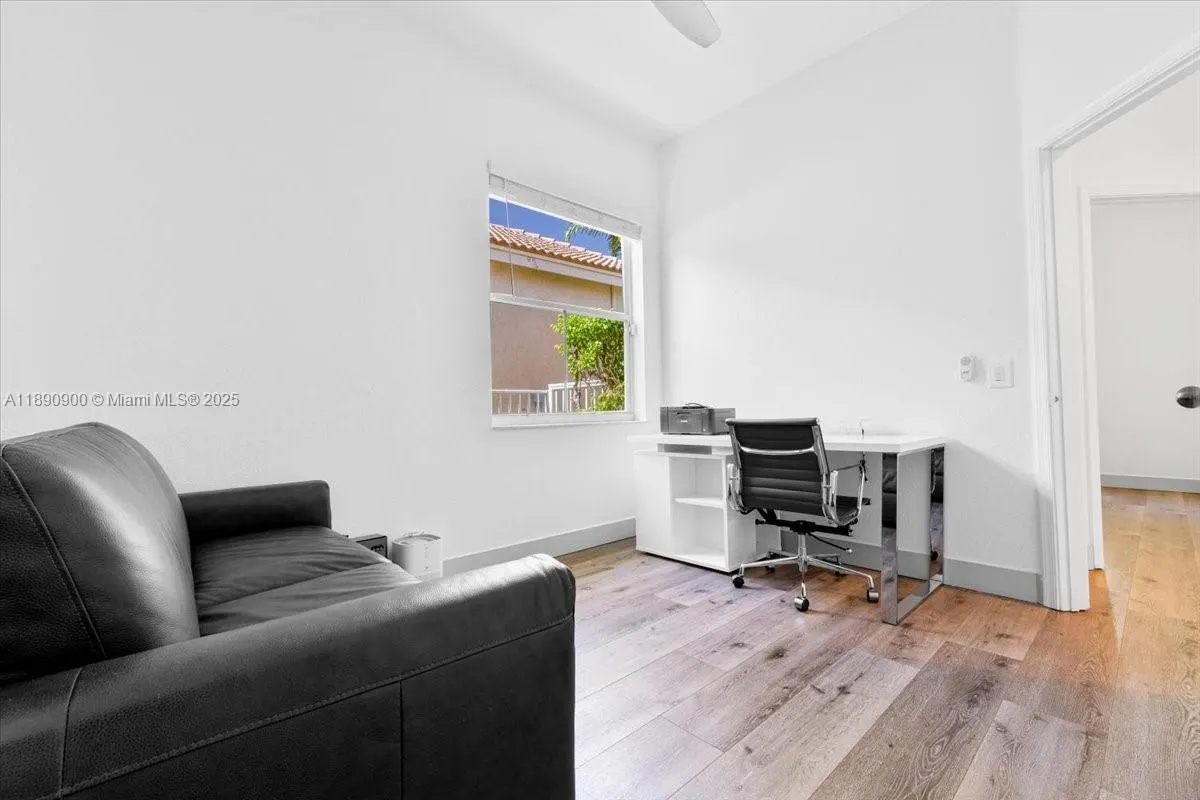 830 Lavender Cir