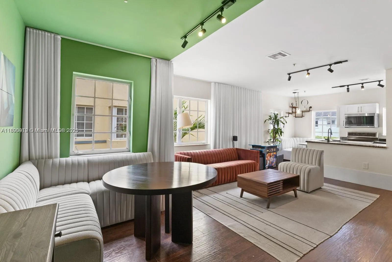 600 Euclid Ave, #6B
