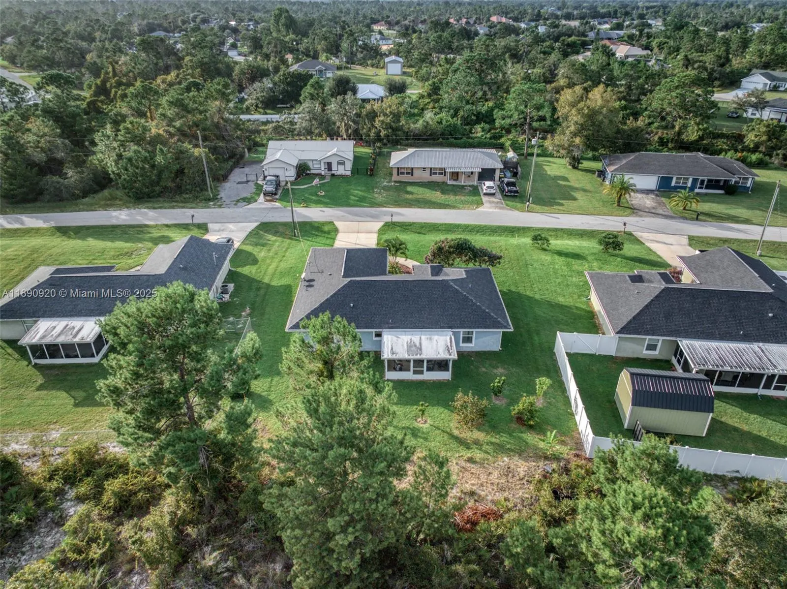 112 Bimini St NE