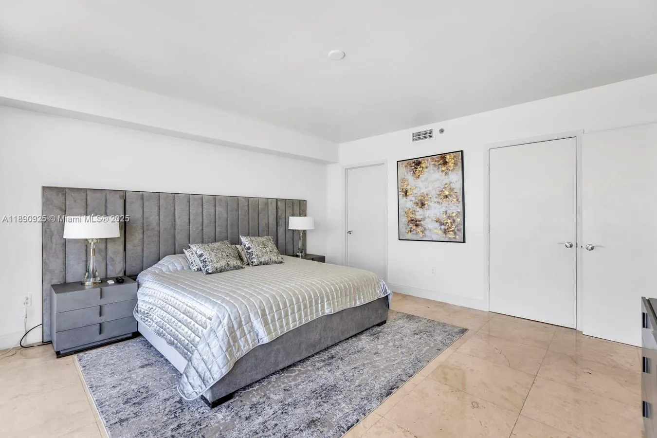1830 S Ocean Dr, #4807