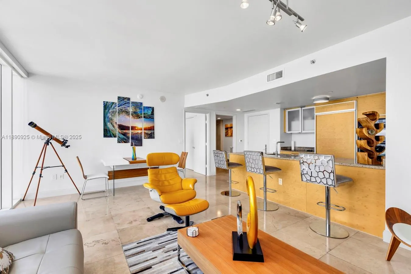 1830 S Ocean Dr, #4807