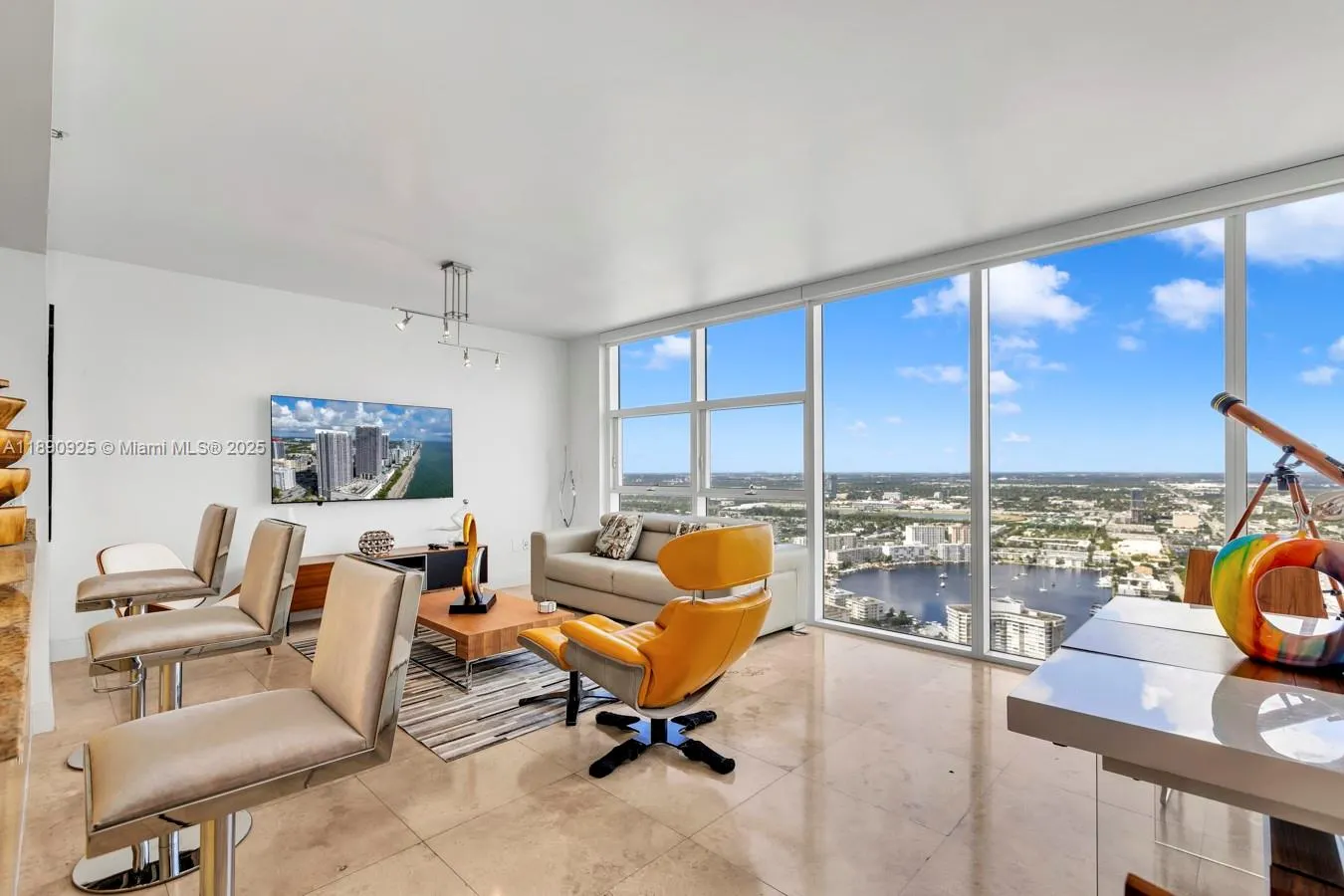 1830 S Ocean Dr, #4807