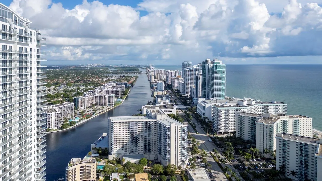 1830 S Ocean Dr, #4807
