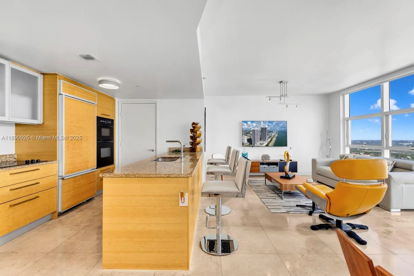 1830 S Ocean Dr, #4807