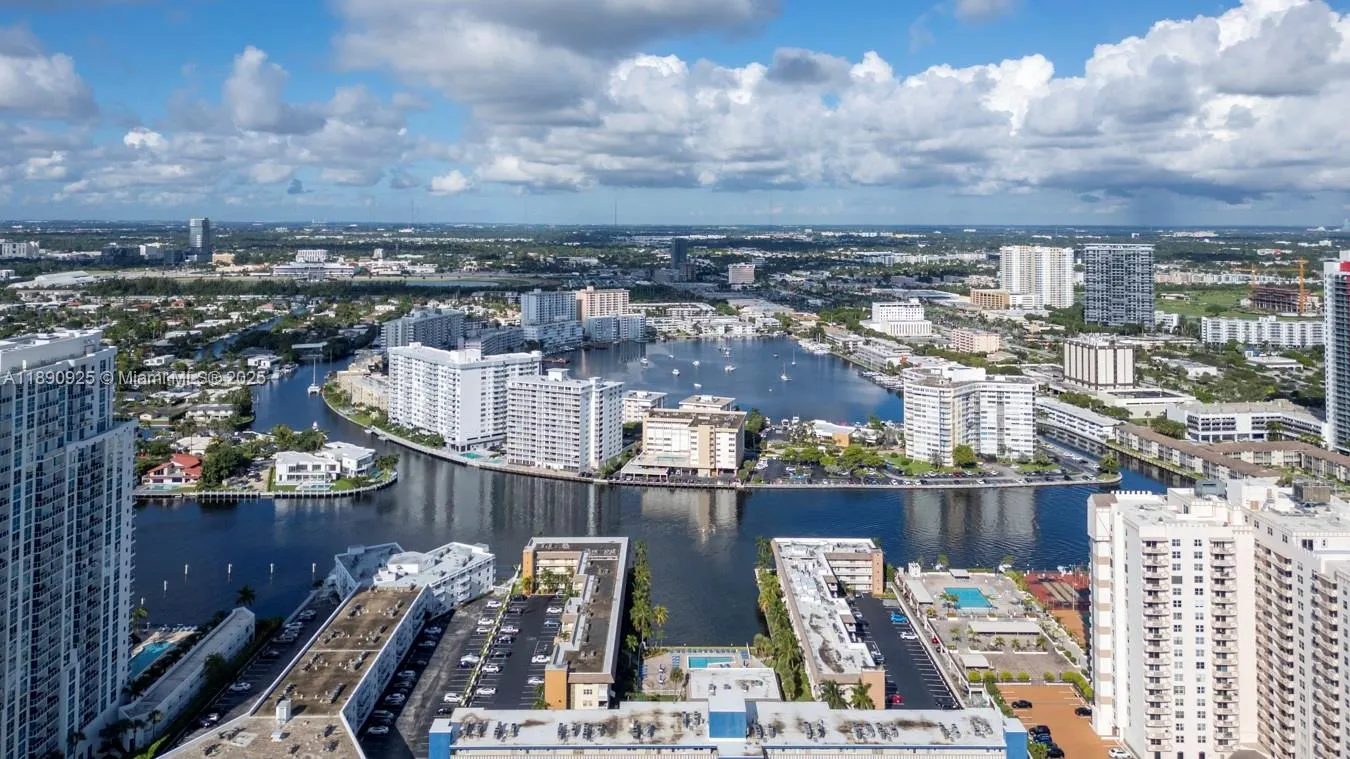 1830 S Ocean Dr, #4807