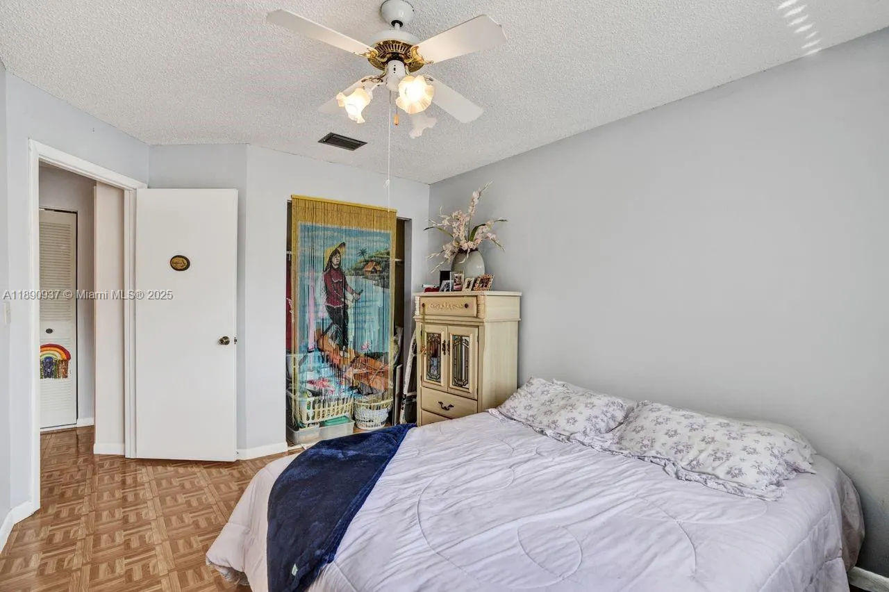 10190 SW 138th Ct