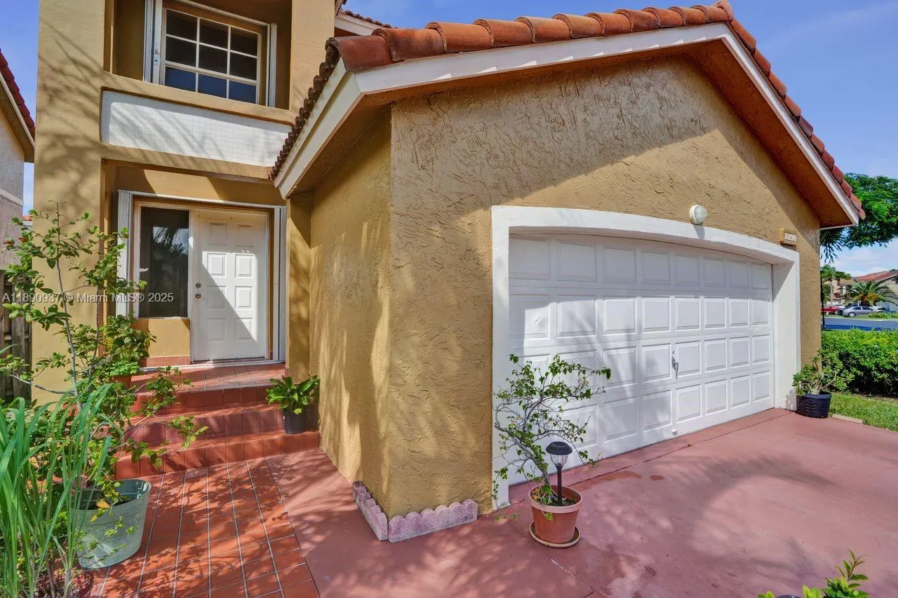 10190 SW 138th Ct
