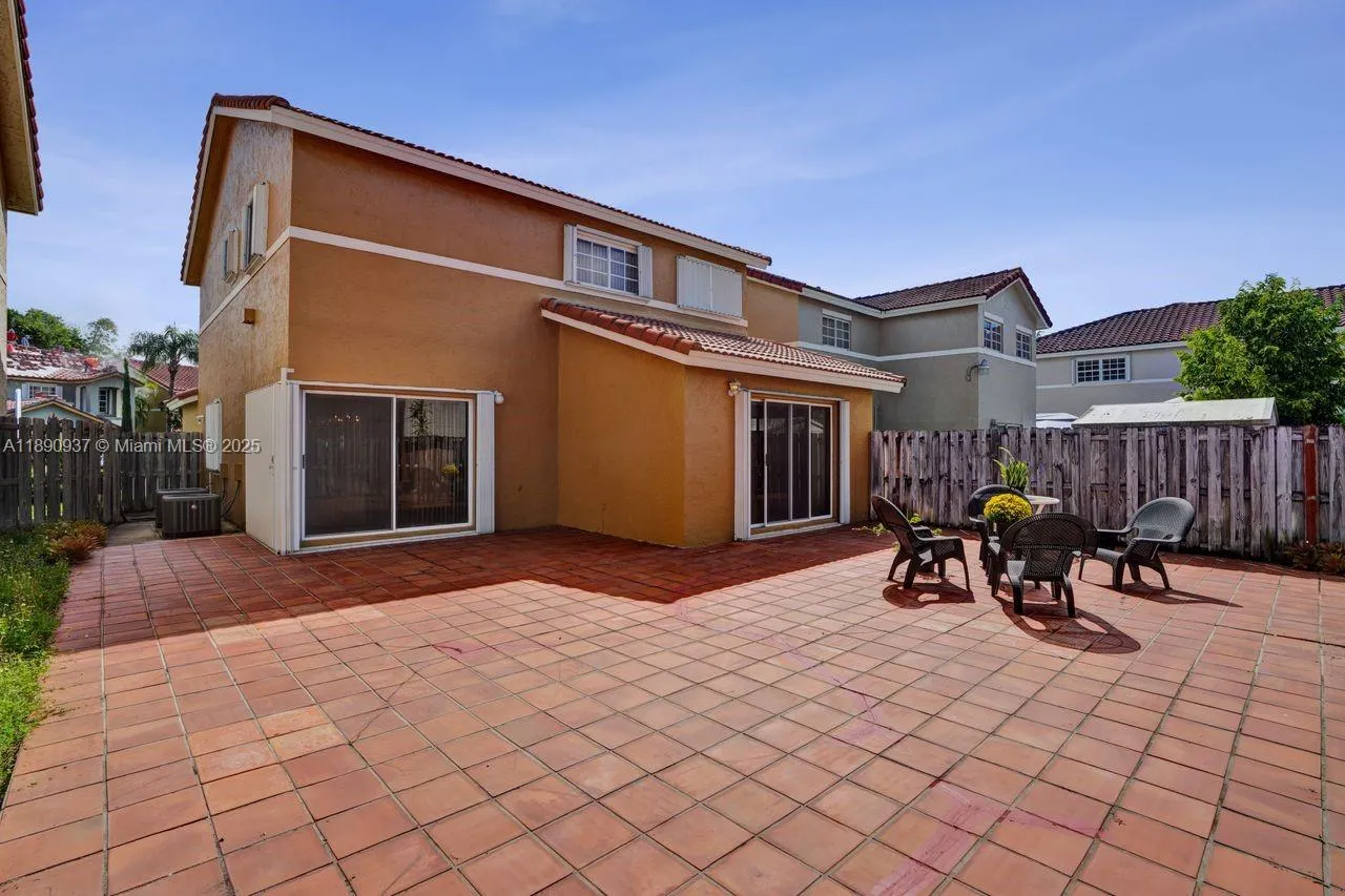 10190 SW 138th Ct