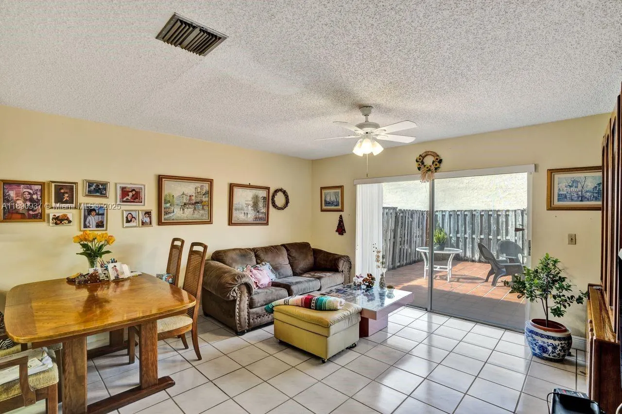 10190 SW 138th Ct