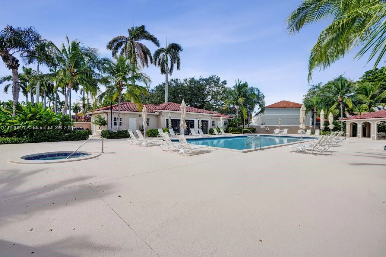10190 SW 138th Ct