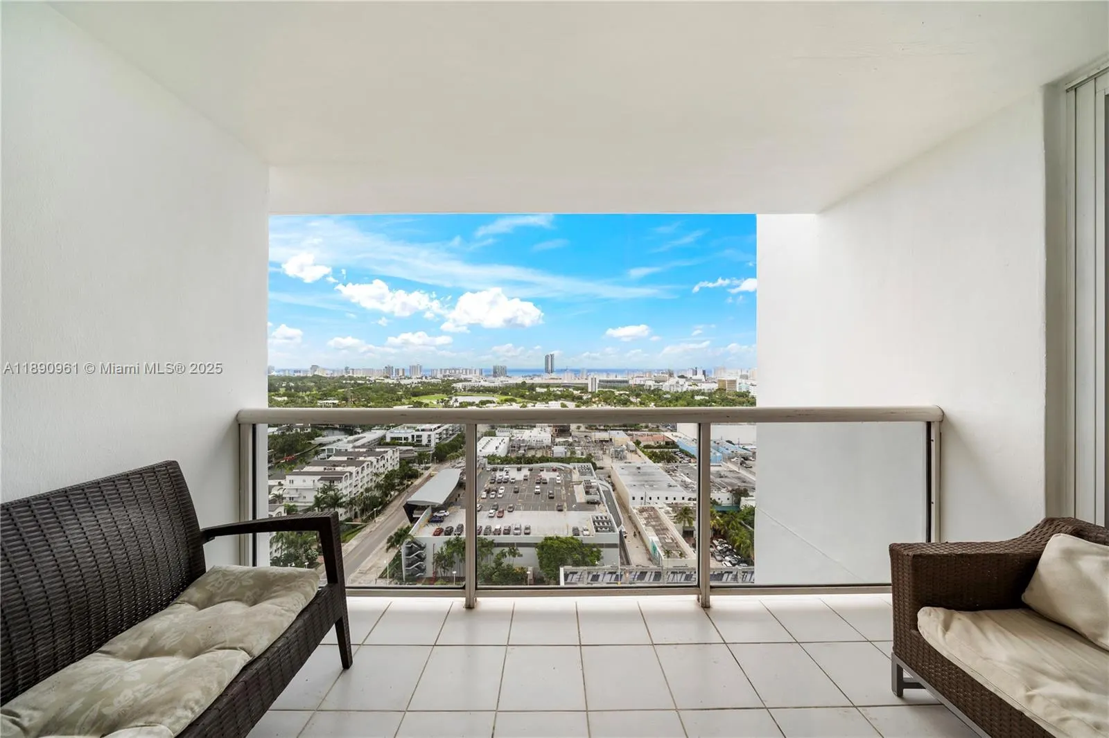 1900 Sunset Harbour Dr, #2315