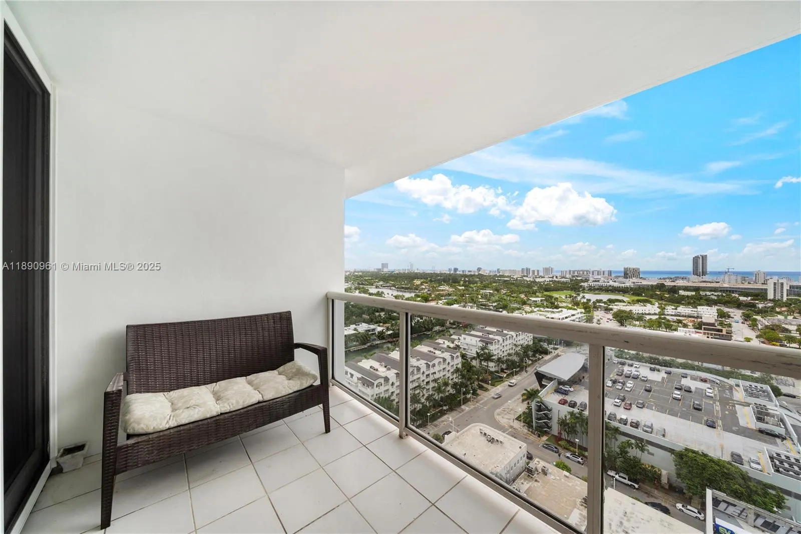 1900 Sunset Harbour Dr, #2315