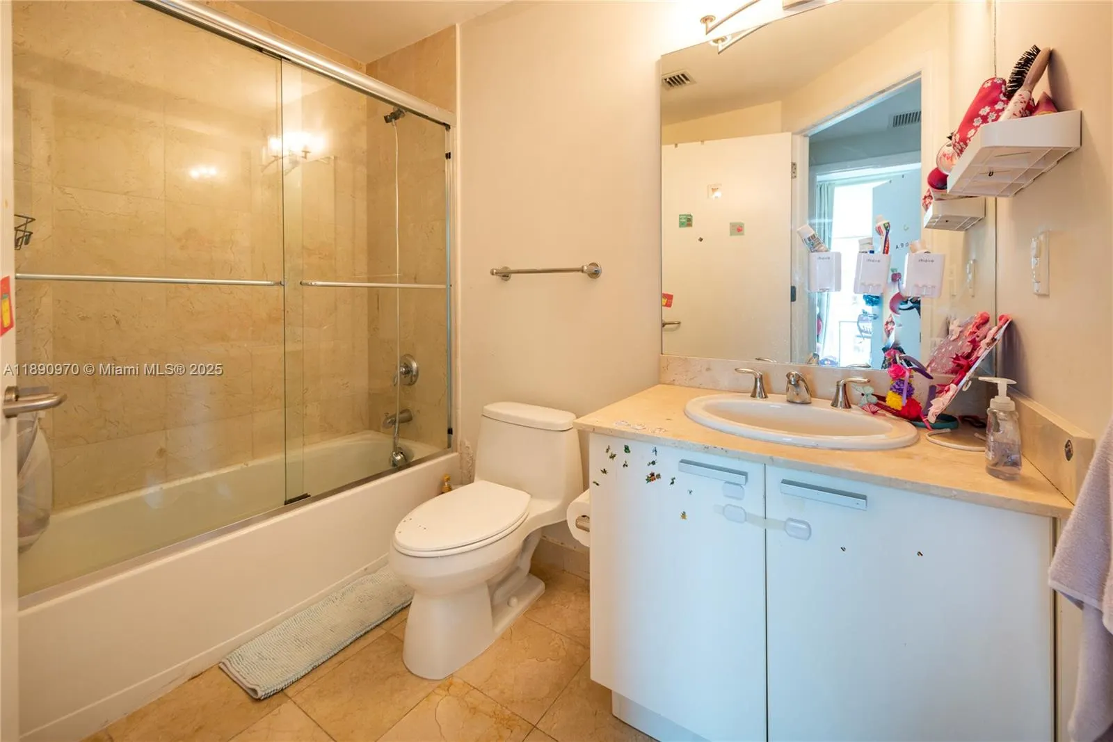 3131 NE 188th St, #2-808