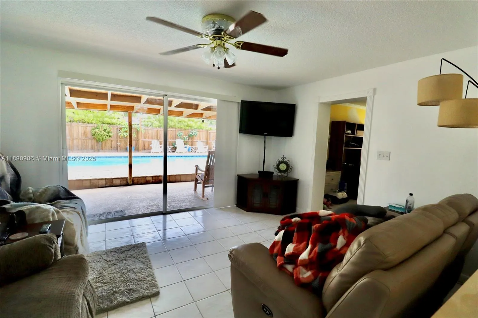 1007 N Golf Dr