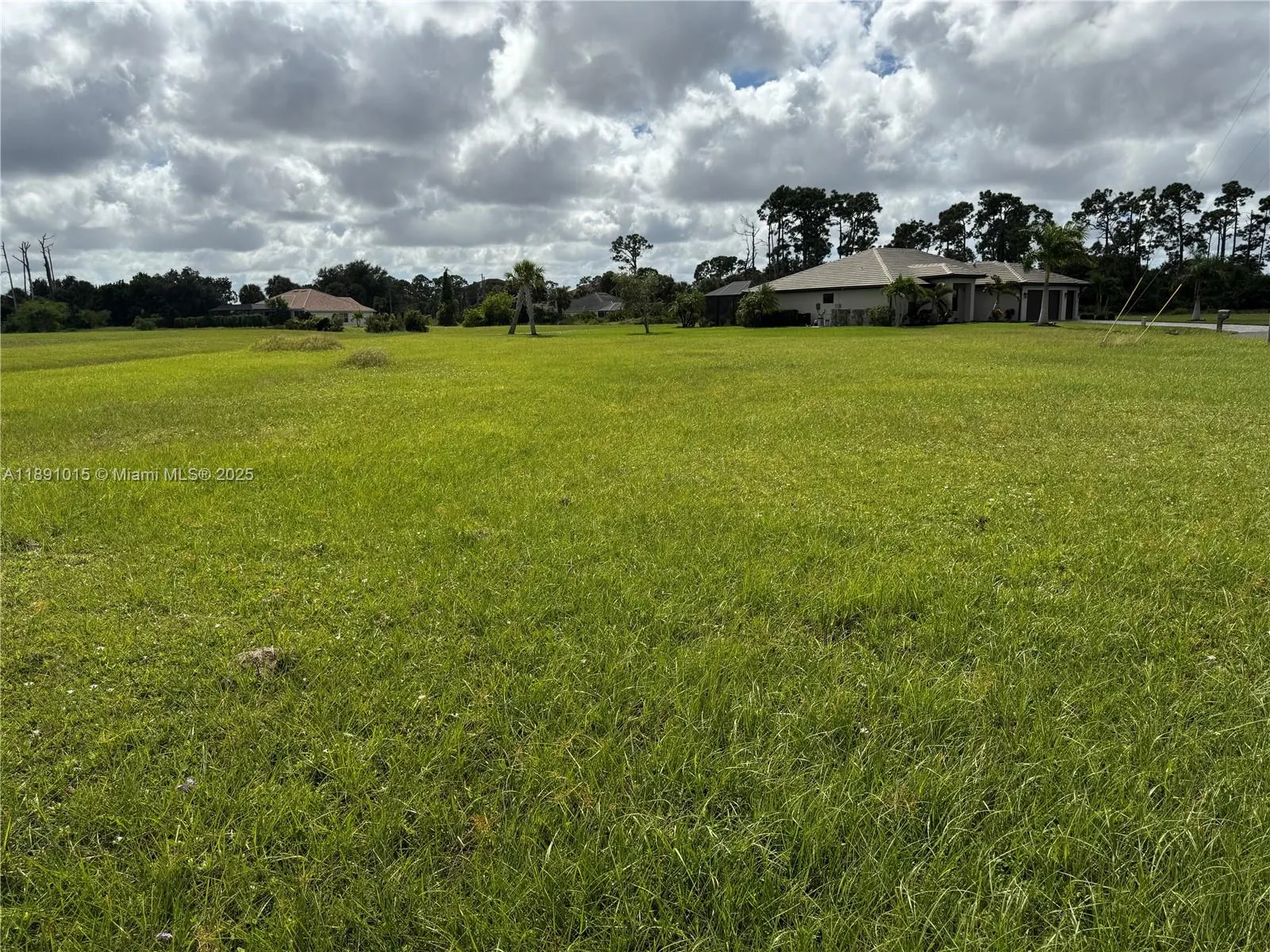 24368 PENHOLLOW