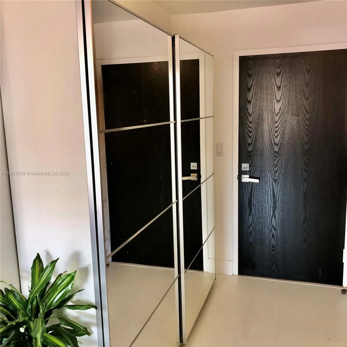 90 Alton Rd, #307